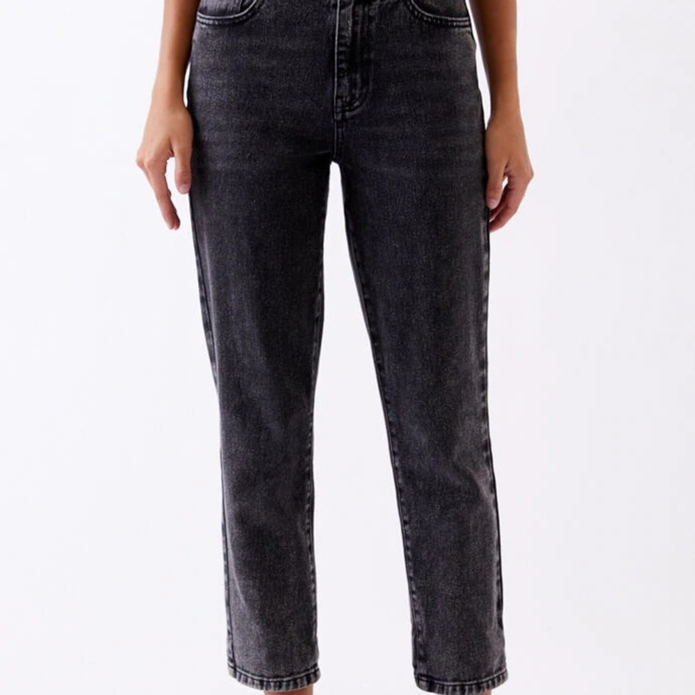 Pacsun mom jeans